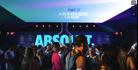La tente Absolut.Land à Coachella La tente Absolut.Land à Coachella
